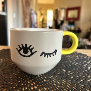 Starbucks White/Yellow Ceramic Wink Mug 14-Ounce